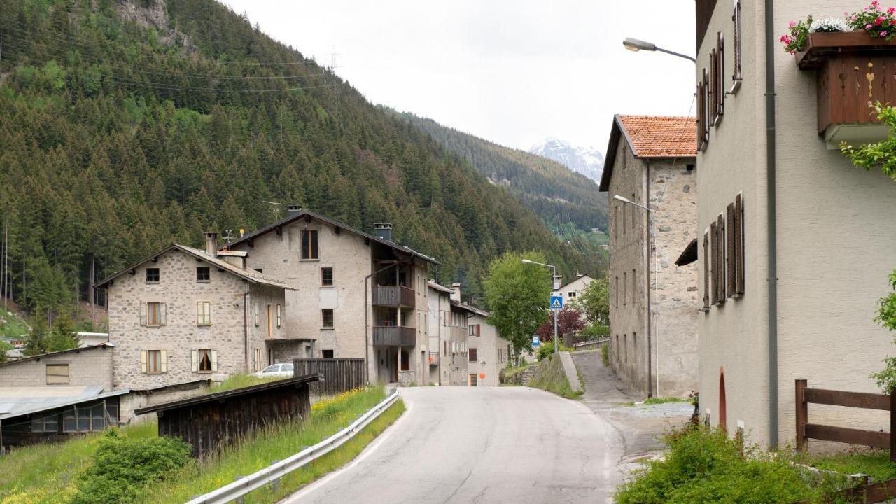 Italianway - Villa Tola Valdisotto Exteriör bild